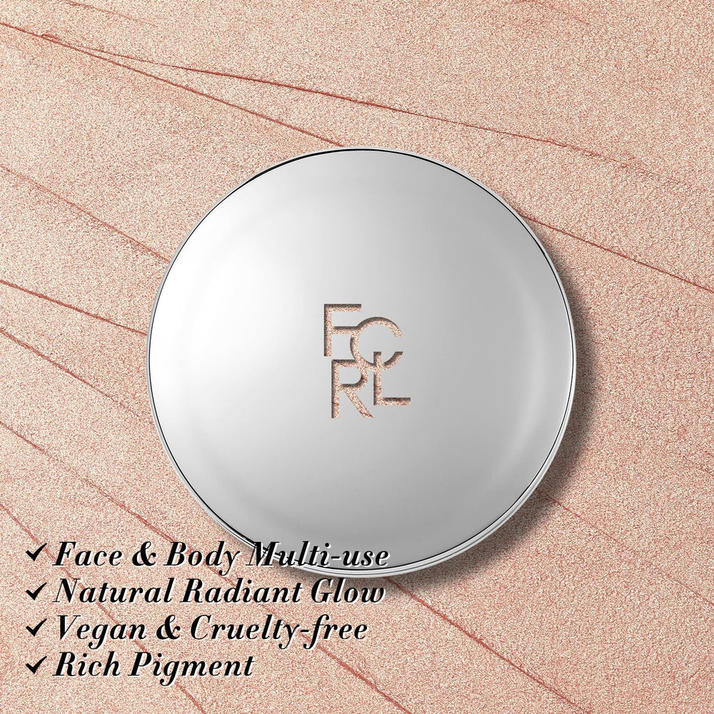 FOCALLURE Shimmer highlighter closeup-texture reveals microfine sparkle and depth.