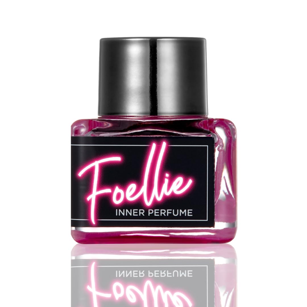 Foellie Eau de Noir underwear perfume bottle front view for a discreet scent boost.