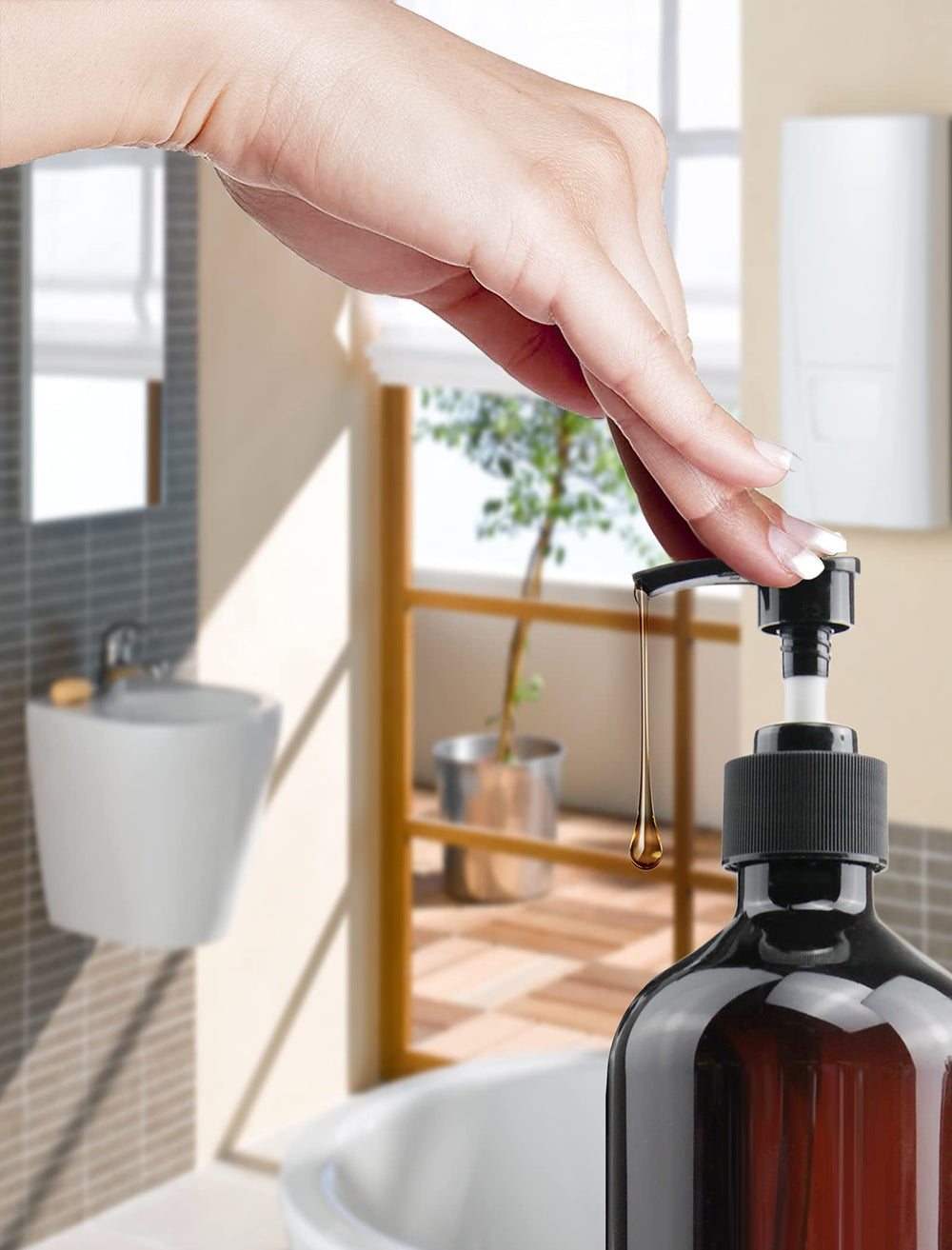 FOOCHY 500ml capacity suits hand sanitizer, shampoo, and lotion.