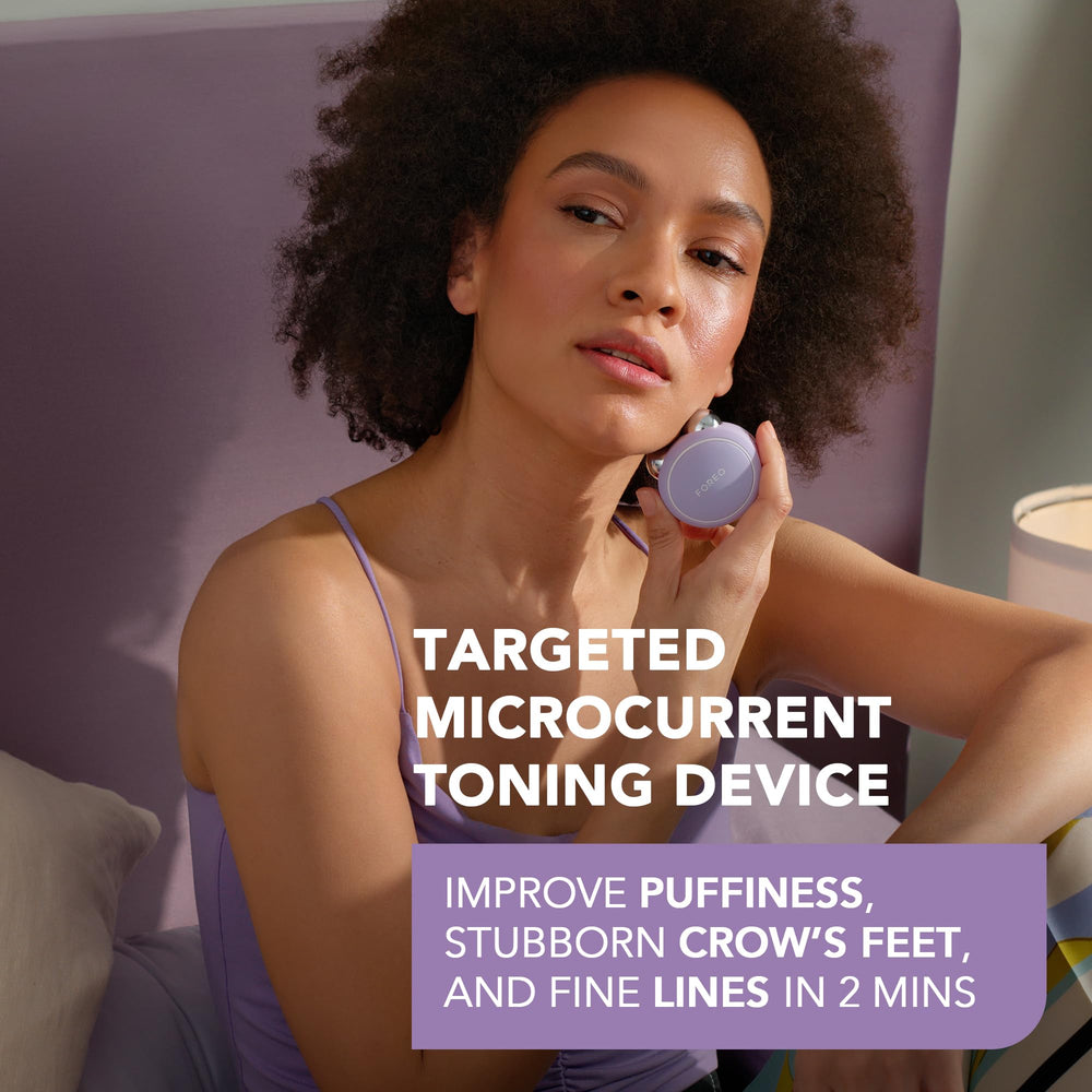 FOREO Bear mini triple-intensity dial enabling customizable sessions.