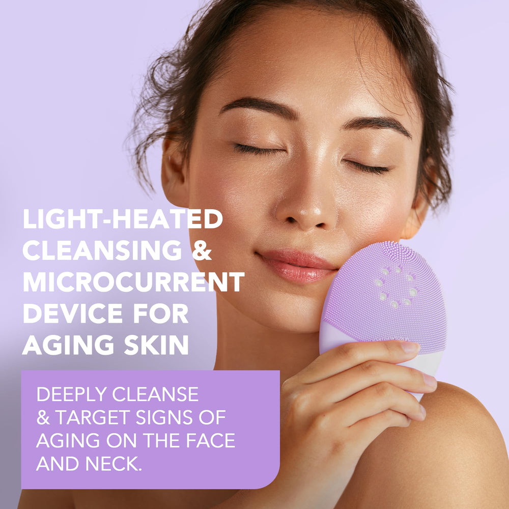 FOREO Luna 4 Plus microcurrent toning to lift facial contours gently