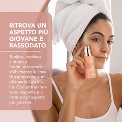 FOREO Supercharged serum texture swirl highlights hydrating, plumping ingredients