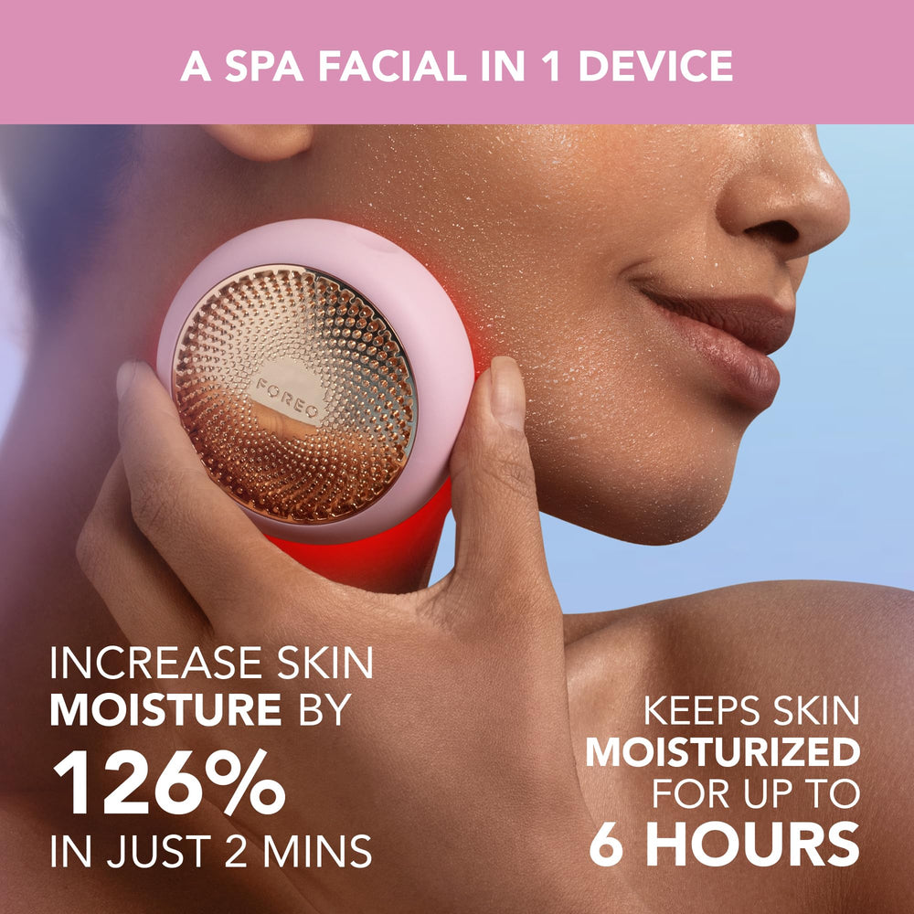 FOREO UFO 3 red light therapy glow with soothing warmth