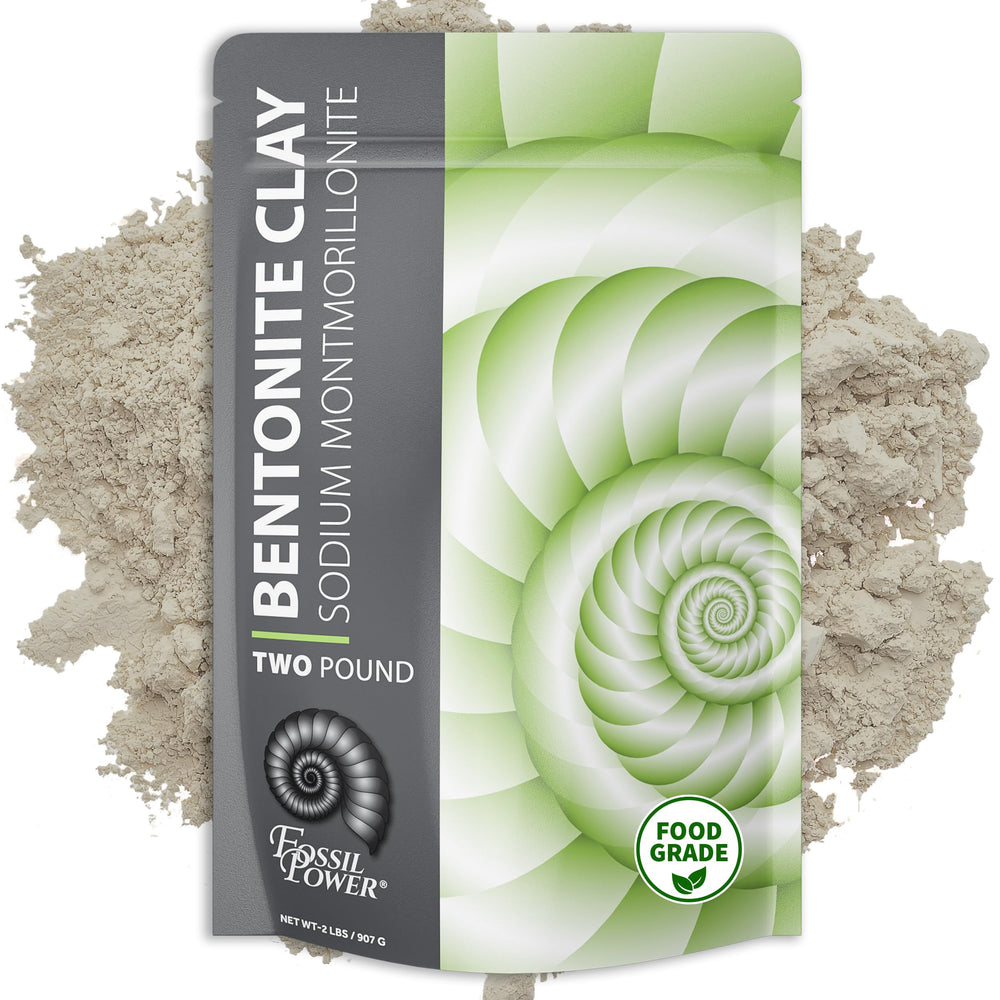 FOSSIL POWER Bentonite clay powder packaging close-up showing resealable bag for freshness