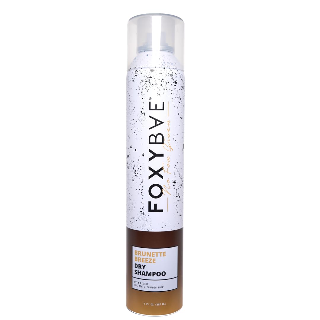 FoxyBae Brunette Breeze bottle blends seamlessly with dark hair, no white residue.