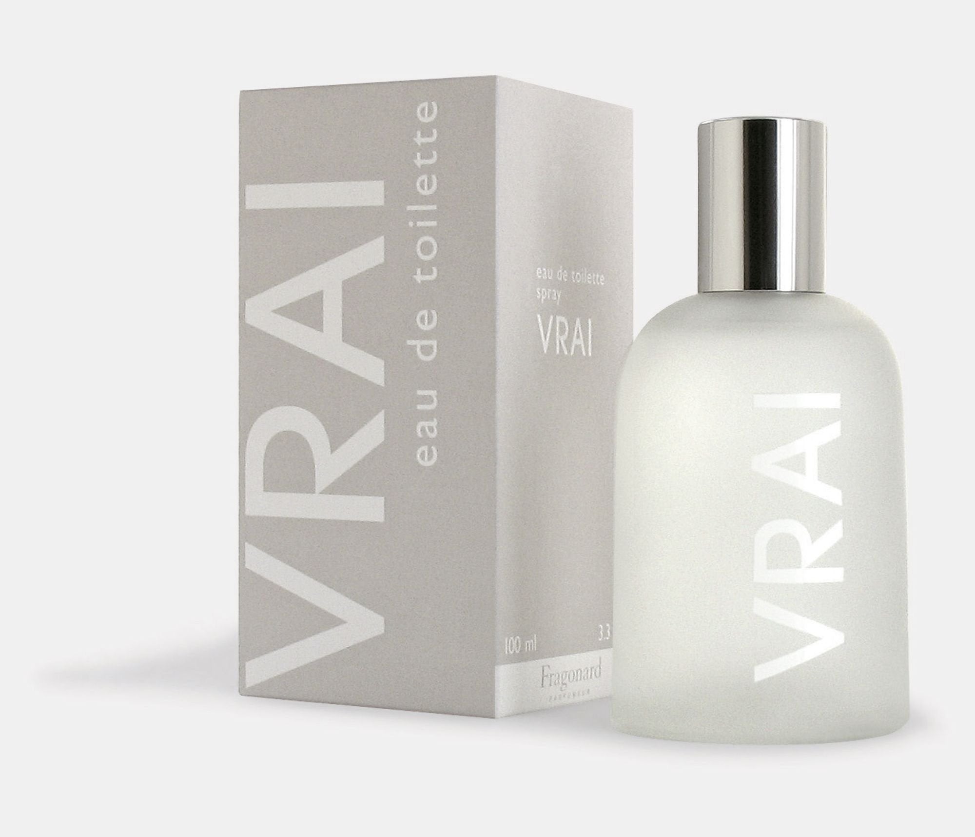 Fragonard VRAI top notes blend bergamot, verbena and lemon for a refreshing opening.