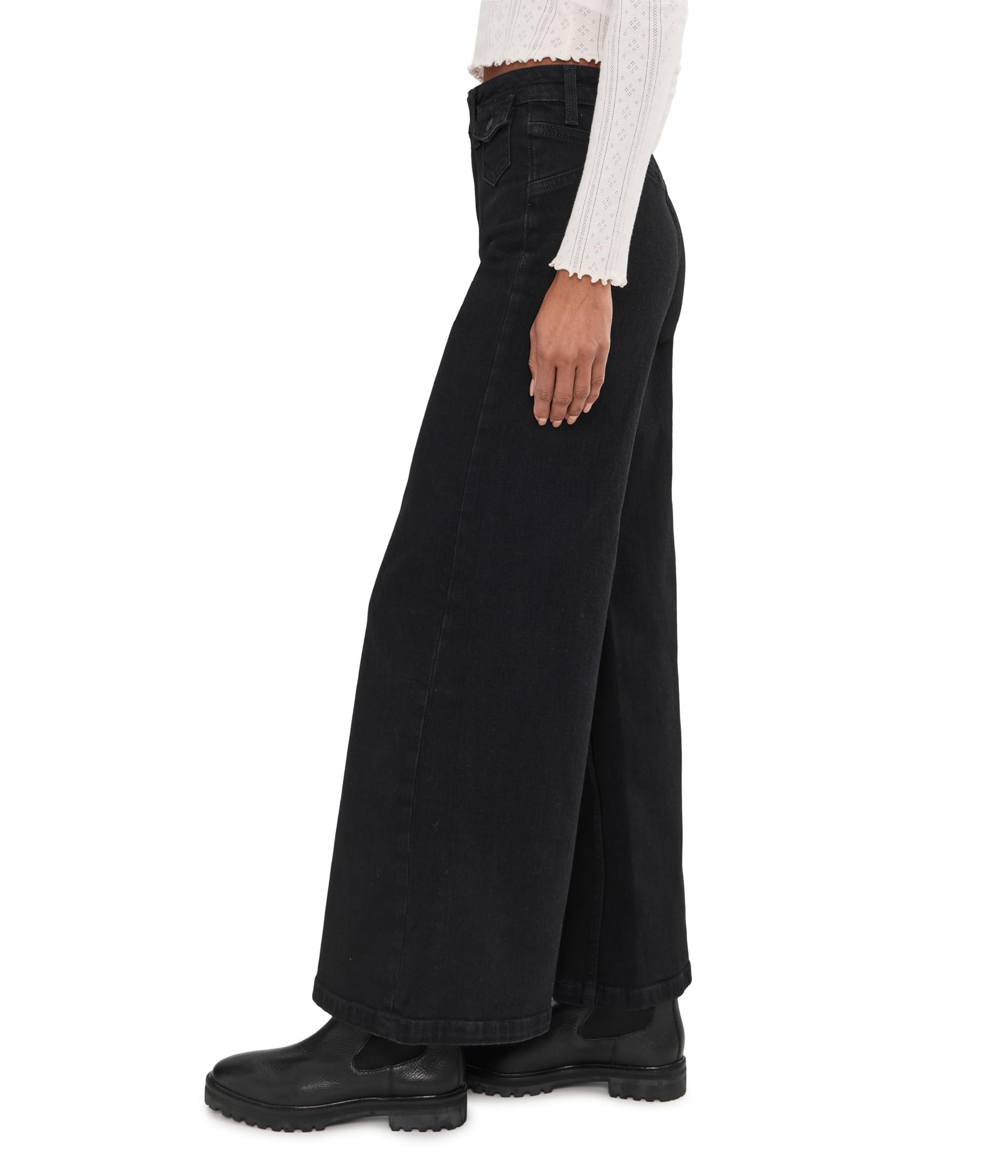 Free People Kellee high-rise palazzo pants, waist detail, flattering fit and comfortable waistband.