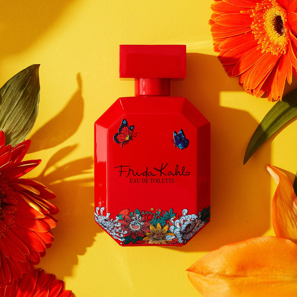 Frida Kahlo heart notes jasmine and rose form a floral core