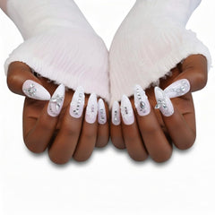 FURNUNUBI milky light purple nails with 3D butterflies for elegant daily wear.