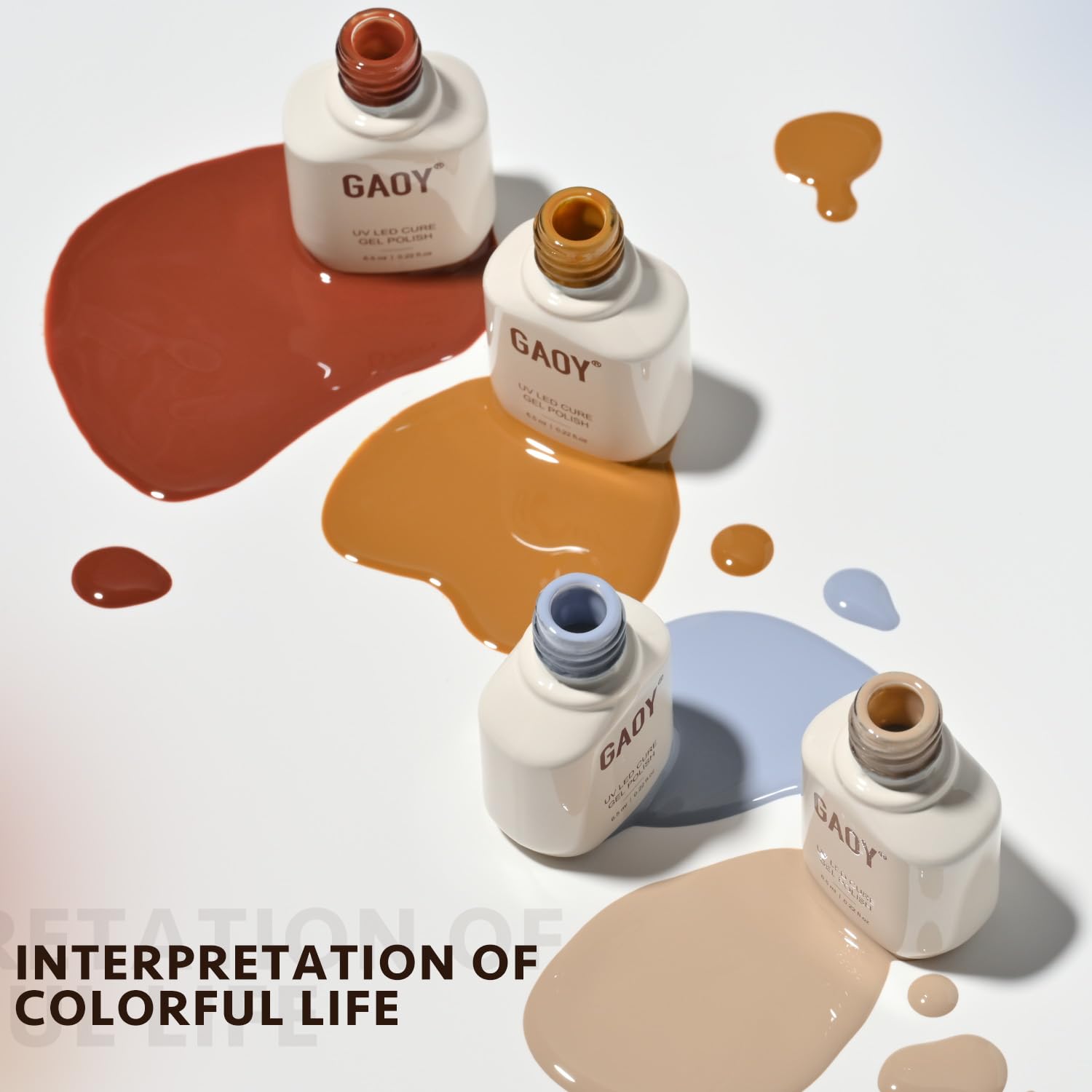 GAOY matte top coat creates a velvety finish for seasonal styles