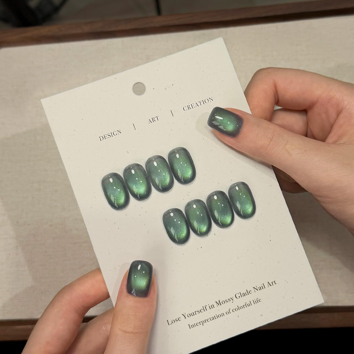 GAOY cat eye magnet tool for creating nail art patterns