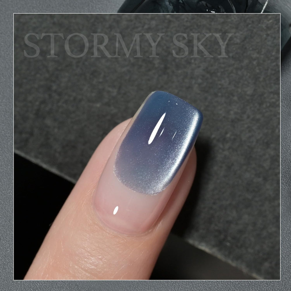 GAOY Cat eye magnet test on nails for customizable patterns