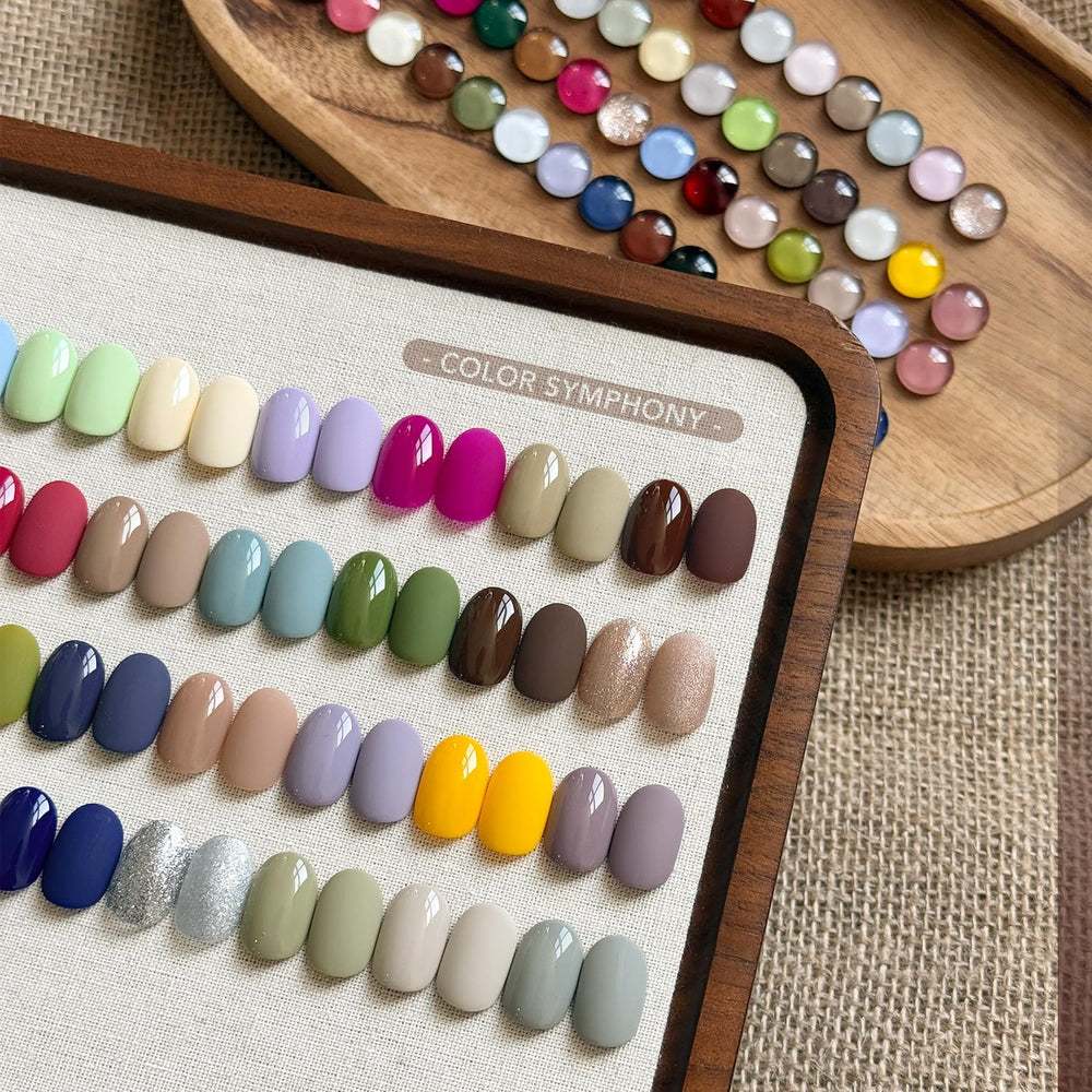 GAOY essentials showing base coat, glossy and matte top coats, glitter top coat, and builder gel