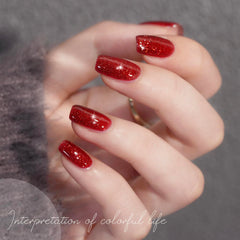 GAOY glitter gel nail polish bottle close-up highlighting glossy finish and color depth.