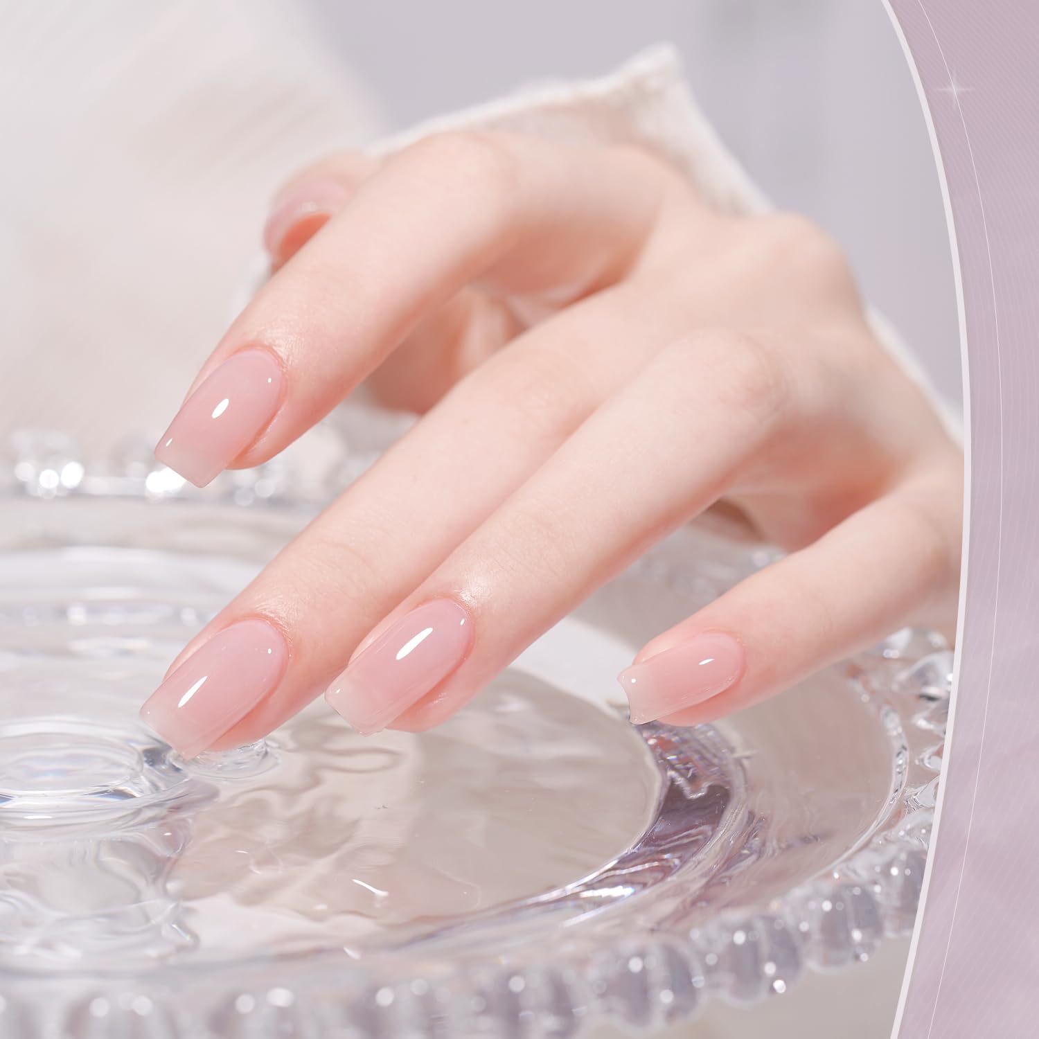 GAOY Jelly Green low-odor formula for cleaner at-home nail sessions