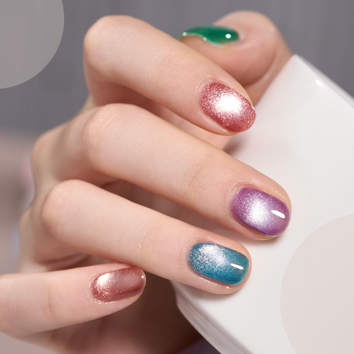 GAOY UV LED cure in 60 seconds for quick, durable nails.