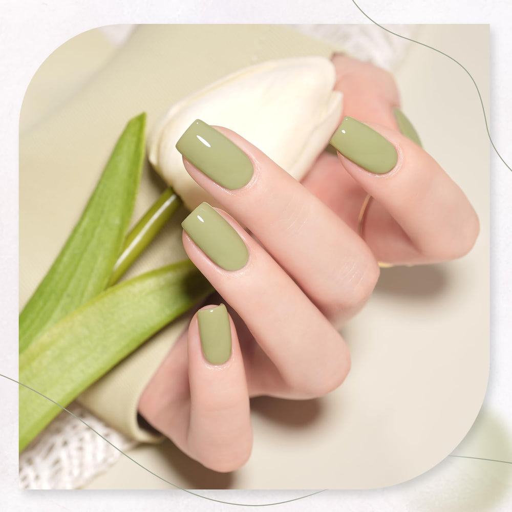 GAOY white gel polish bottle delivers crisp gloss for clean nails.