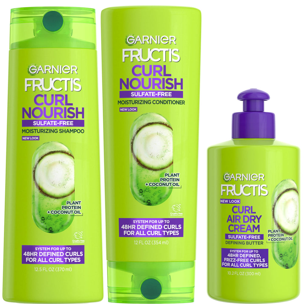 Garnier Fructis Curl Nourish sulfate-free shampoo bottle for defined curls.