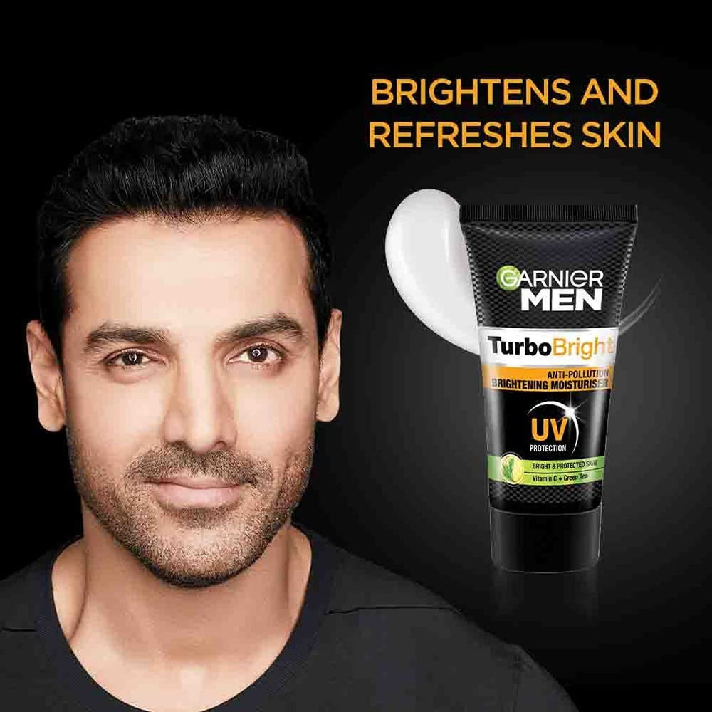 Garnier Men Power White texture close-up shows smooth brightening cream.