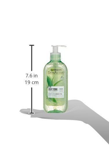 Garnier SkinActive green tea cleanser aiding shine control during busy days