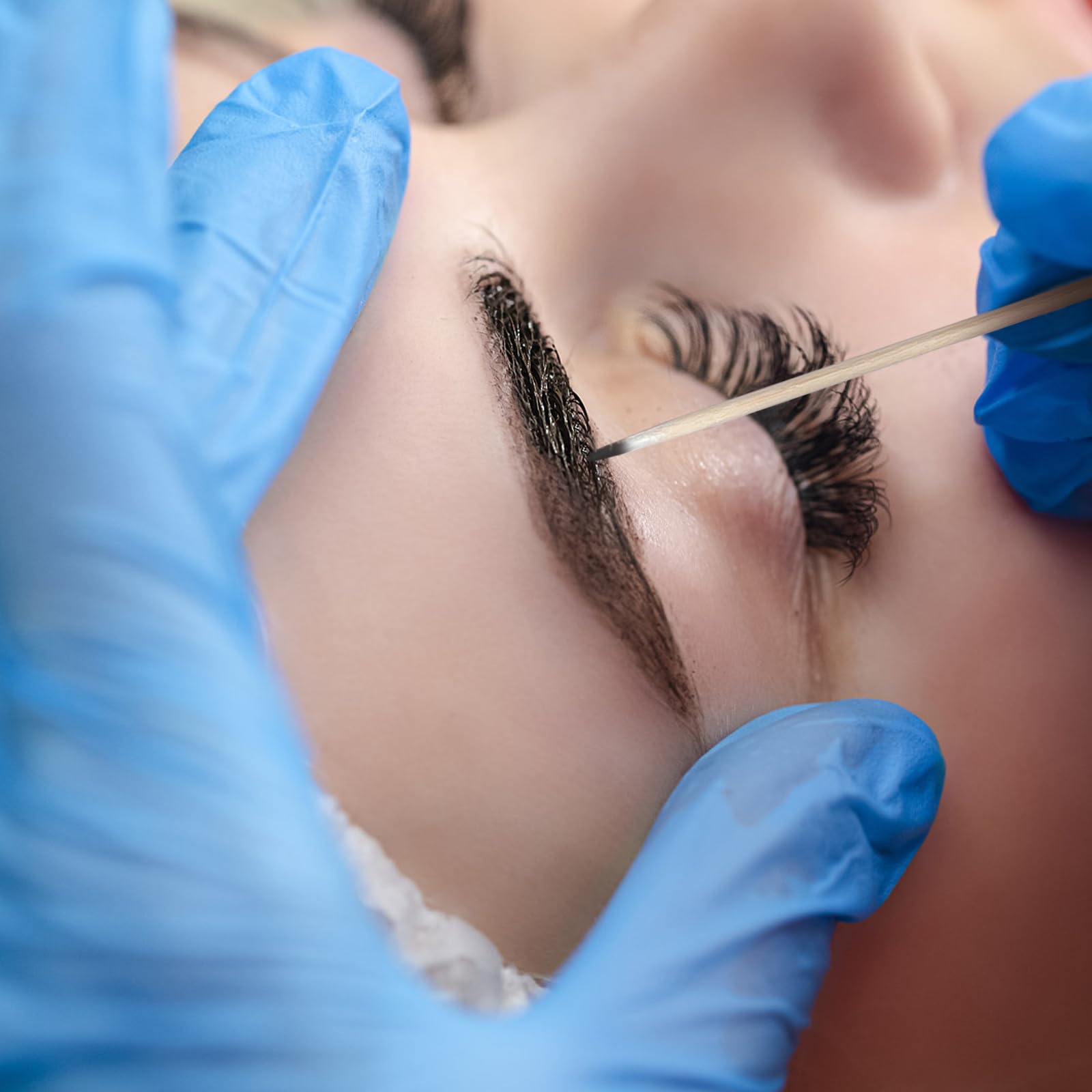 Garrelett micro swabs with fine tips for delicate cleanup around nails.