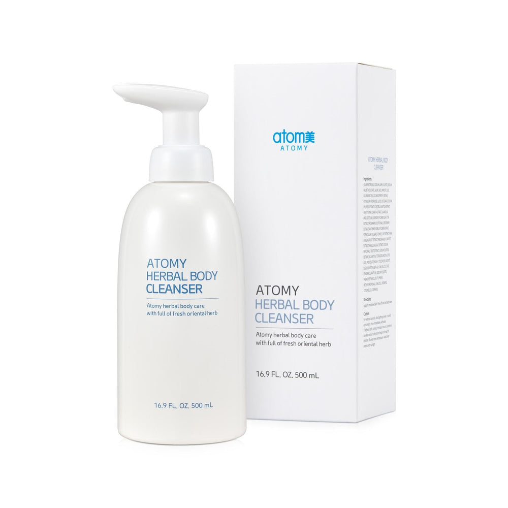 GASHINA STORY Atomy Body Cleanser bottle in standup pose highlighting 500ml size and oriental aroma.