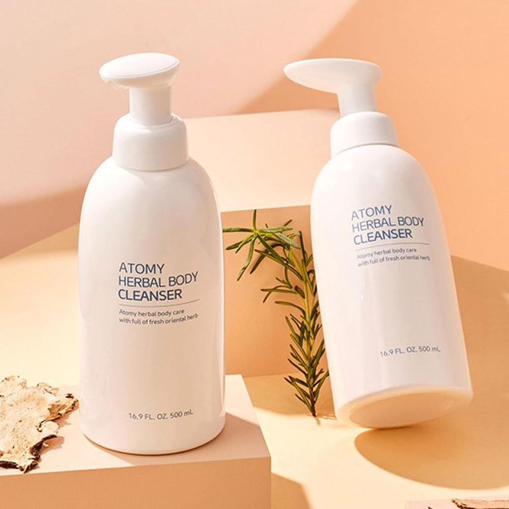 GASHINA STORY Atomy Body Cleanser in shower scene invites daily refreshing cleanse.