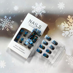GCSQW snow house nails with glossy finish for holiday wear