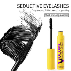 Geabiet Bubble Mascara on lashes with defined curl and soft flutter.