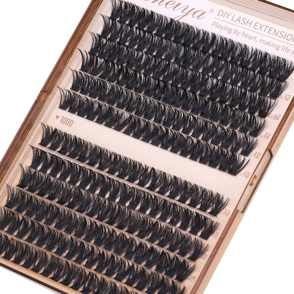 Geeneiya waterproof lash clusters stay put all day.