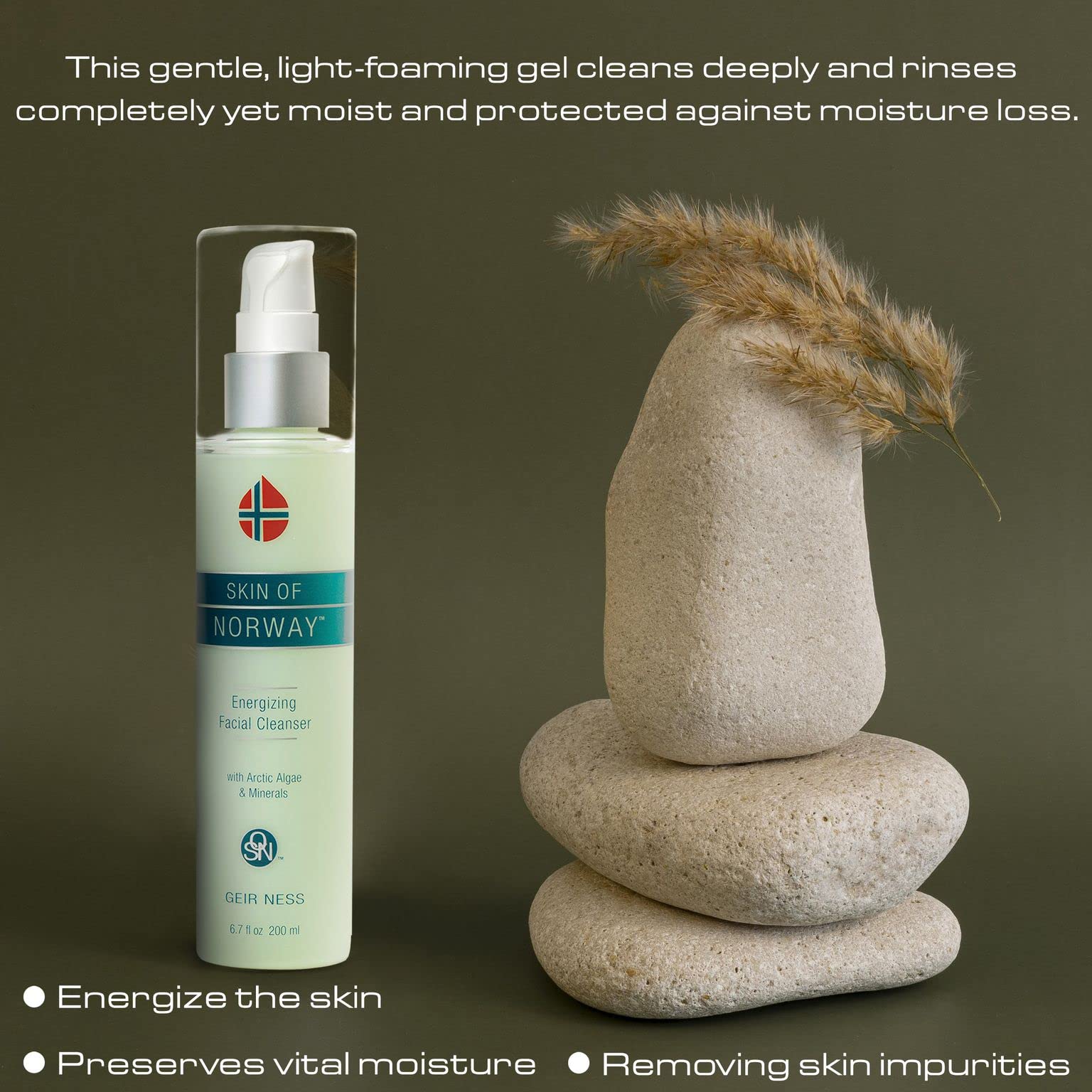 Geir Ness Energizing Cleanser lather demonstration showing gentle foam cleansing.