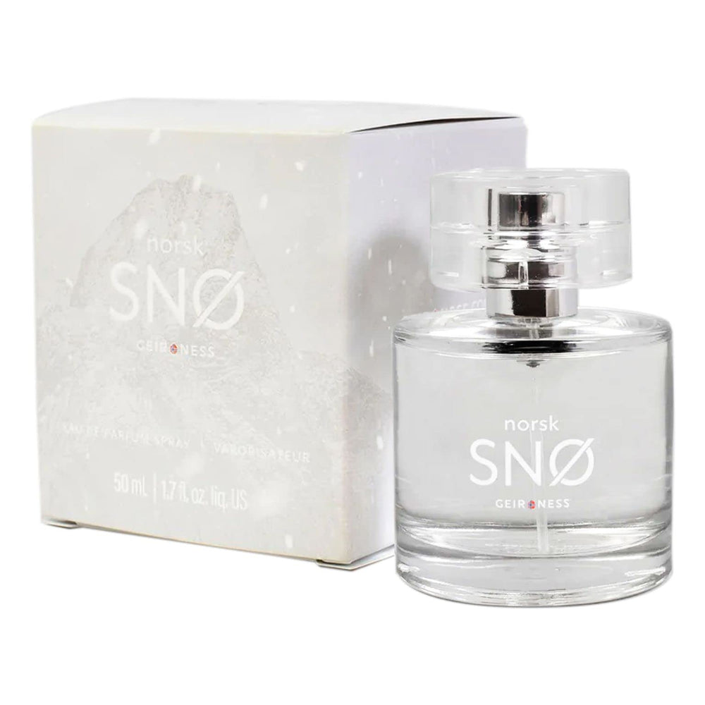 Geir Ness Norsk Sno ingredient imagery evokes wild berries and green leaves.