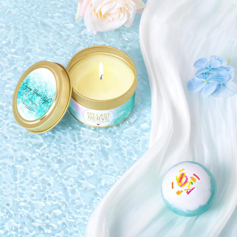 GEMTEND hand cream nourishes skin after a long day at work or errands.