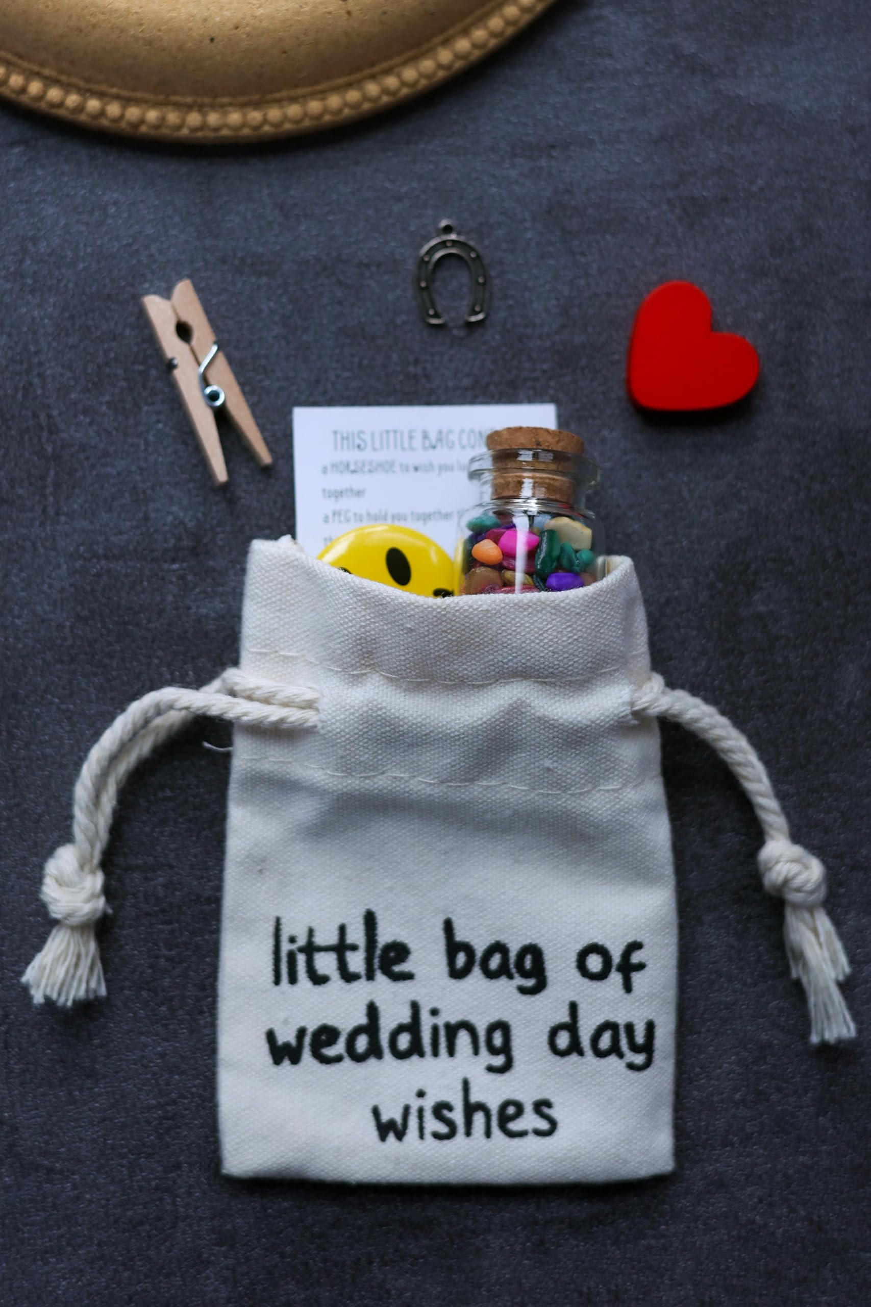 Generic delivery-ready sachet illustrates mailbox-friendly wedding surprise.