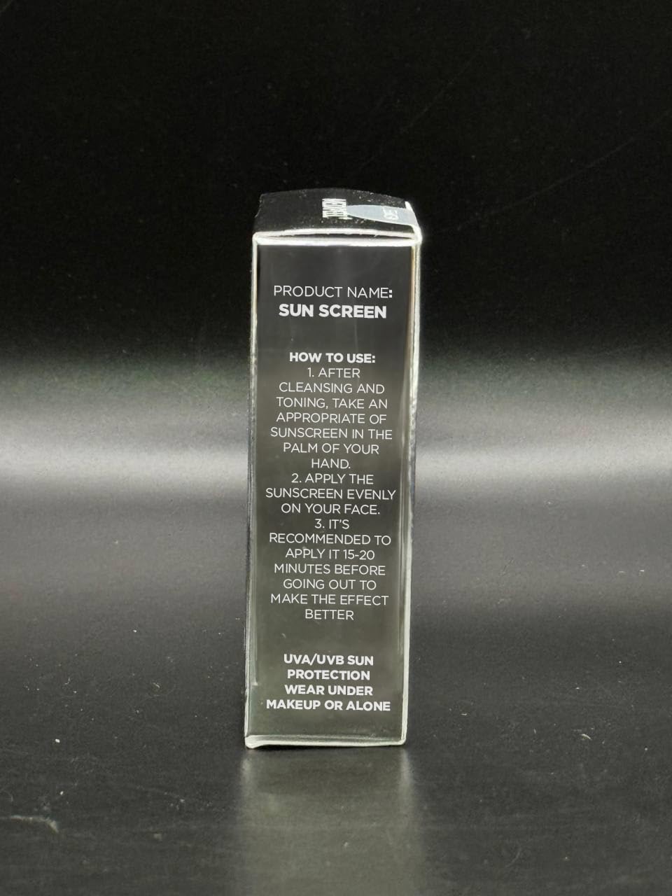Generic MEDIPEEL Sun Stick Pro application swipe showing smooth, non-sticky coverage