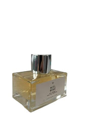 Generic Miel Bebe EDP bottle close-up highlighting mandarin and praline notes for evenings.