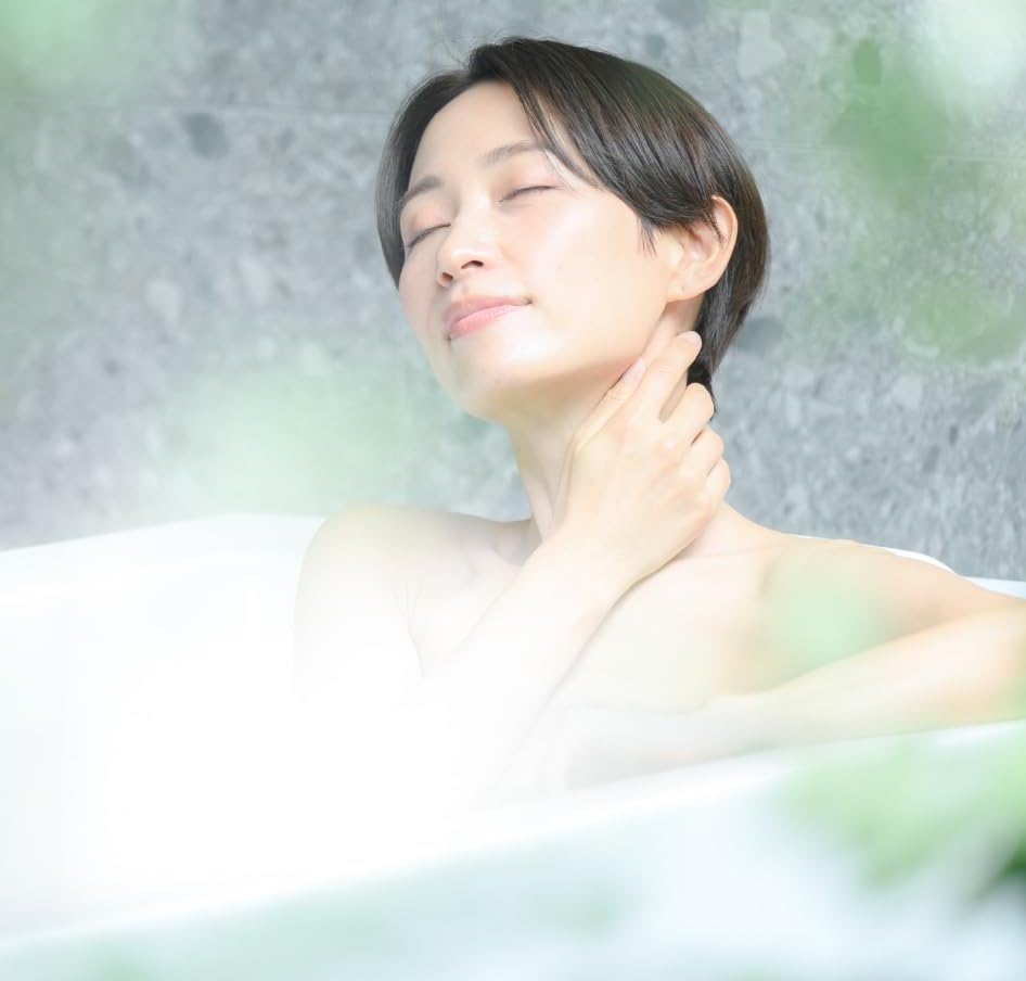 Generic Onsen Bath Yuzu Scent powder ready for a spa-like moment.