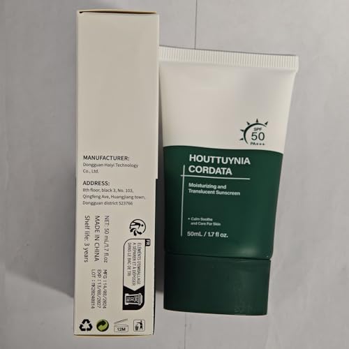 Generic Silky Moisture Sunscreen suits all skin types.