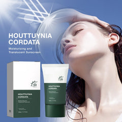 Generic Silky Moisture Sunscreen gel texture glides on smoothly.