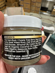 Genesis Solomon's Secret cream texture during application for fast-absorbing hydration.