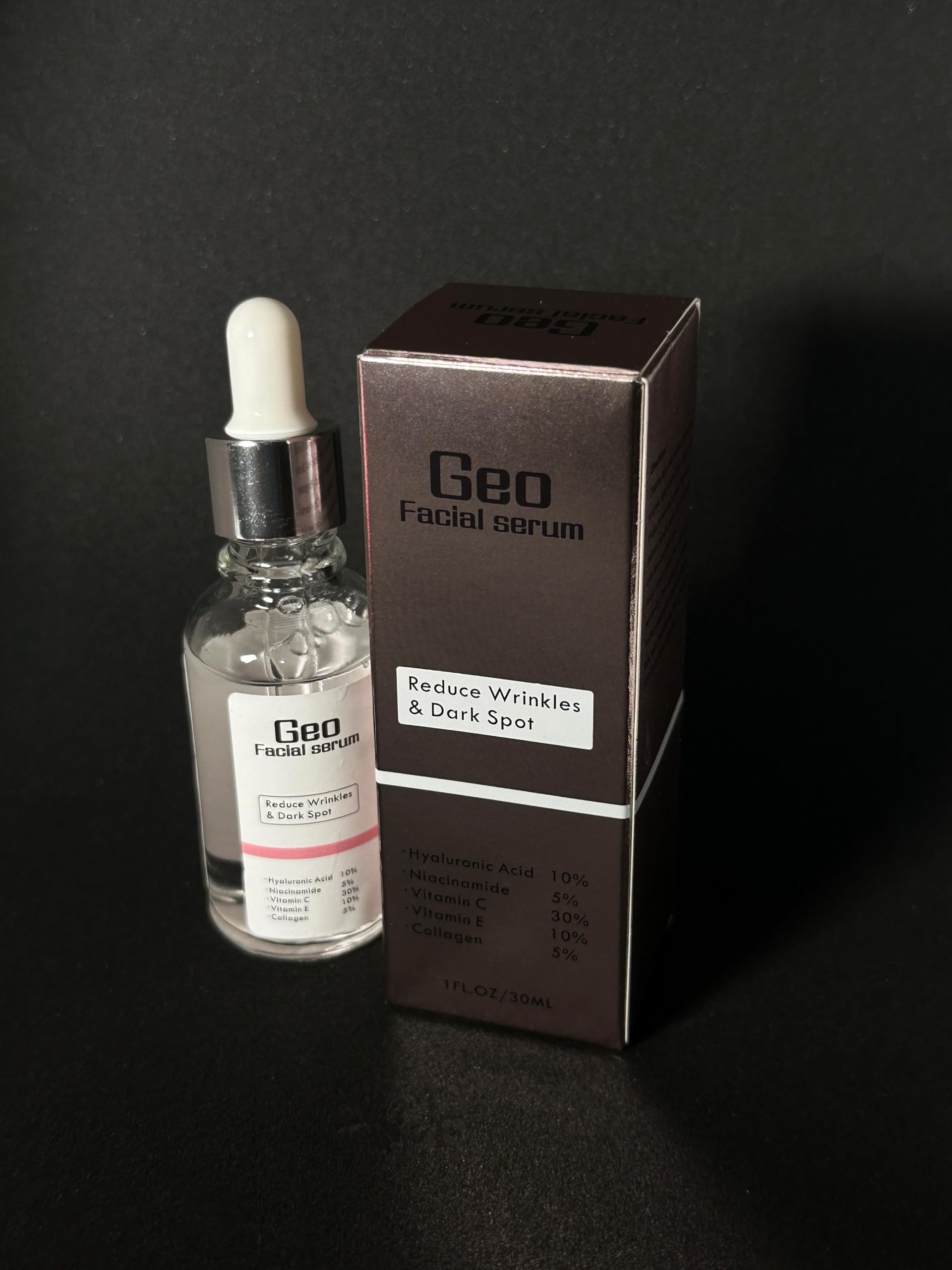 Geo Facial 5-in-1 serum texture swirl illustrating quick absorption