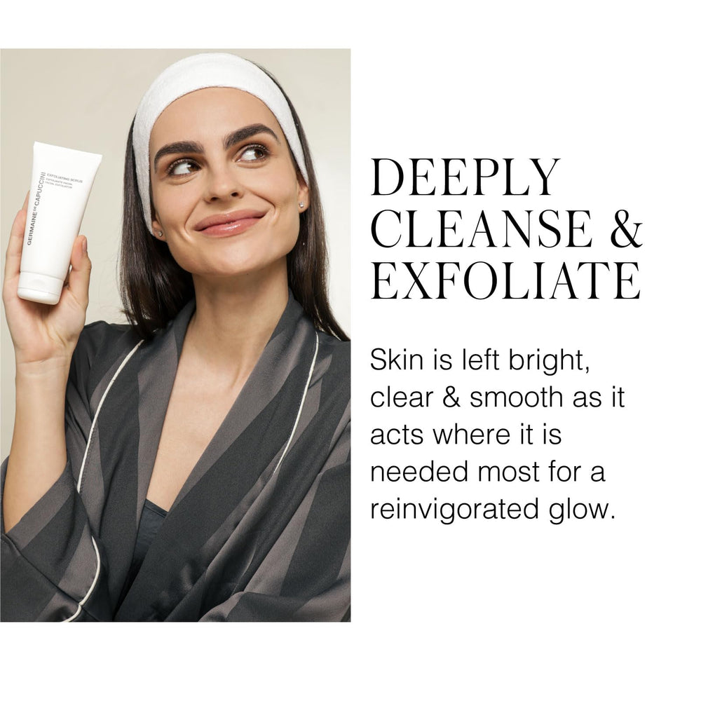 Germaine de Capuccini exfoliating face scrub foaming lather spreads evenly for daily use.