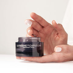 Germaine de Capuccini zinc-glycine complex close-up highlights protective skin defense.