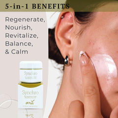 Close-up of Gernetic Synchro Cream texture highlighting rich nourishment and cocooning protection