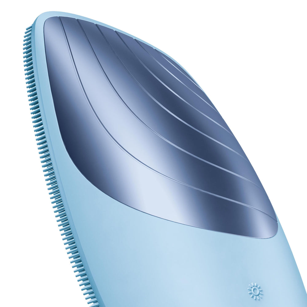 GESKE SmartAppGuided sonic thermo facial brush compact design for vanity and travel