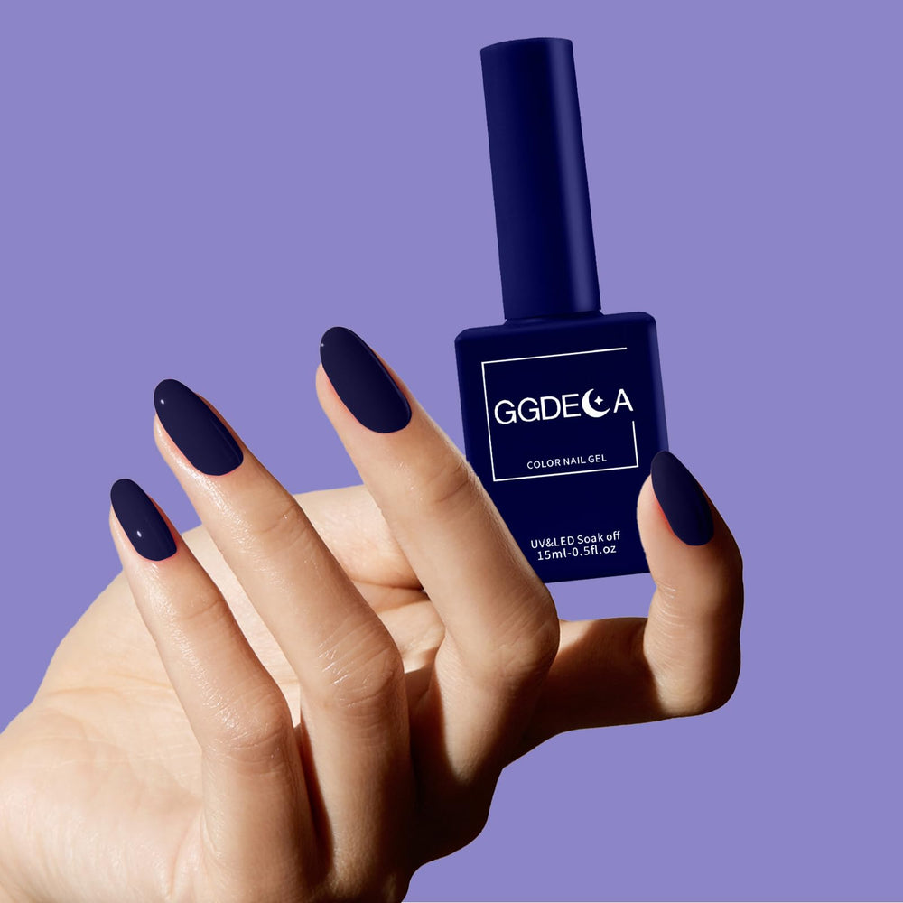 GGDECA royal blue gel polish swatches reveal rich pigment and even coverage.