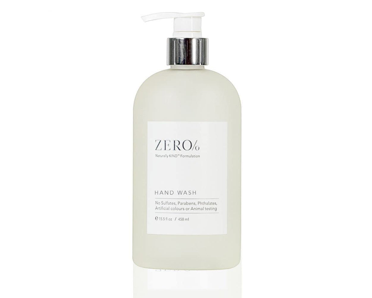 Gilchrist & Soames Zero% bottle pour showcases a refreshing marine fragrance for daily hand washing.