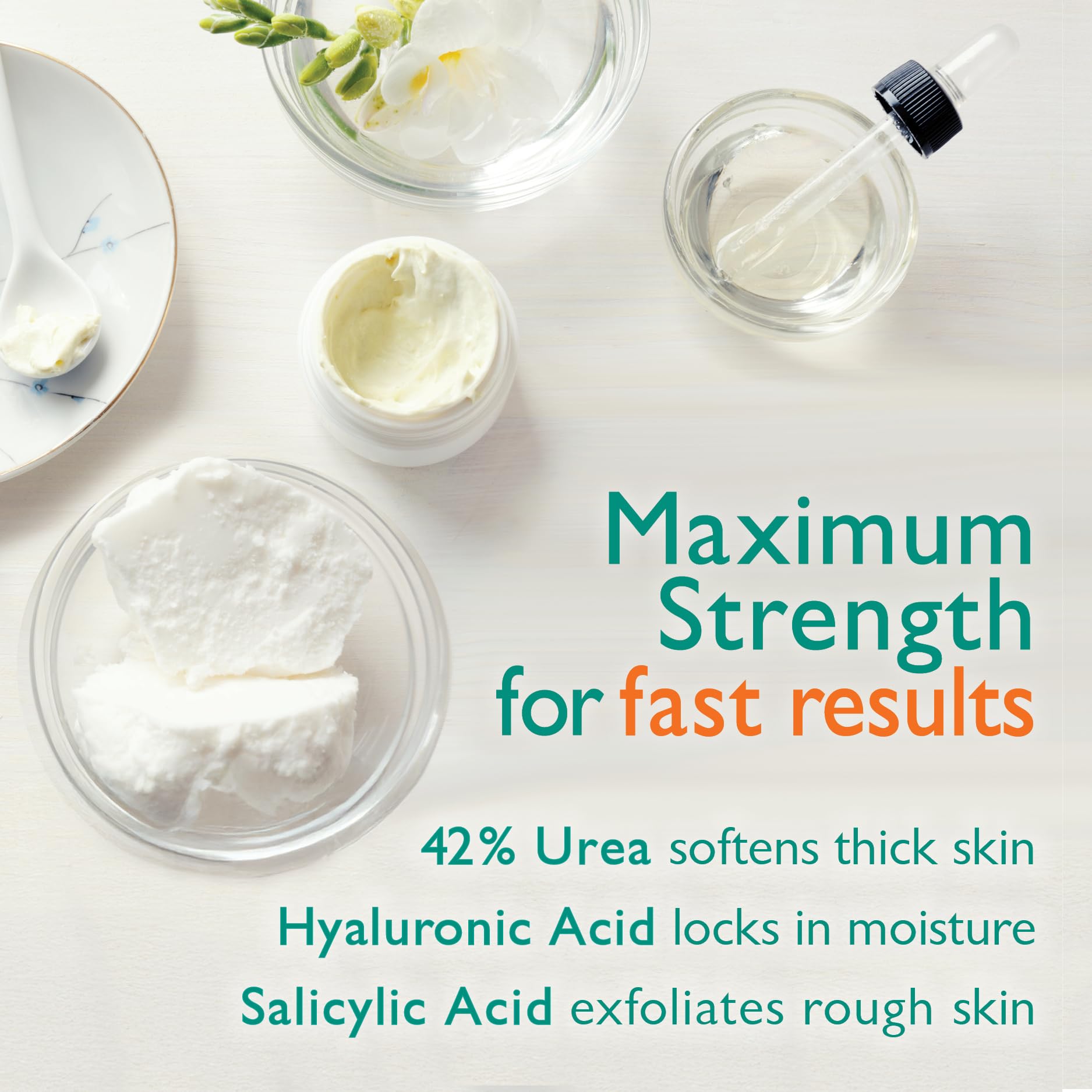 GILDEN TREE Urea Gel 42% shows a clear, oil-free texture.