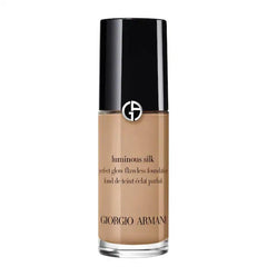 Giorgio Armani Luminous Silk Foundation bottle for radiant, natural finish and all-day wear