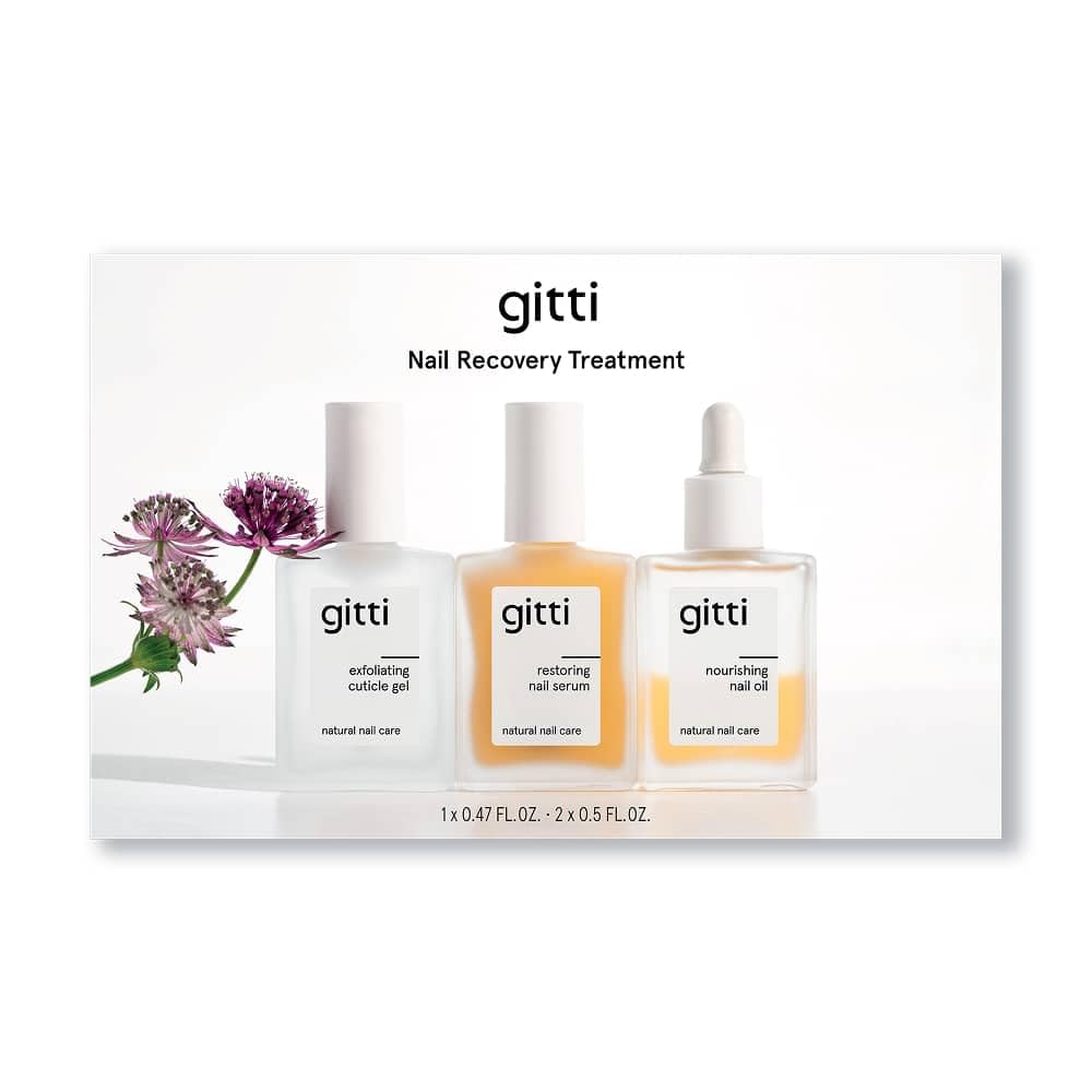 Gitti Nail Recovery Exfoliating Cuticle Gel smooths dry cuticles for a healthier nail bed.